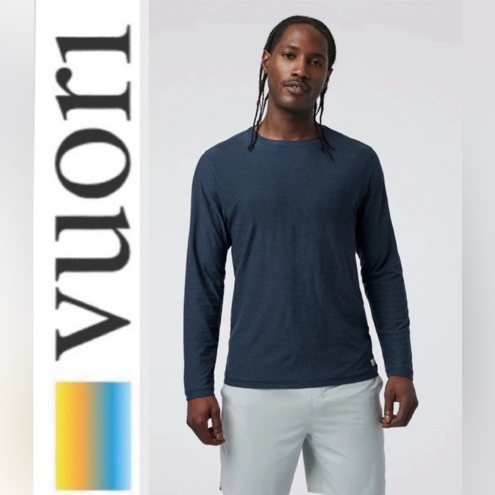 Vuori Long Sleeve Tee in Navy Blue